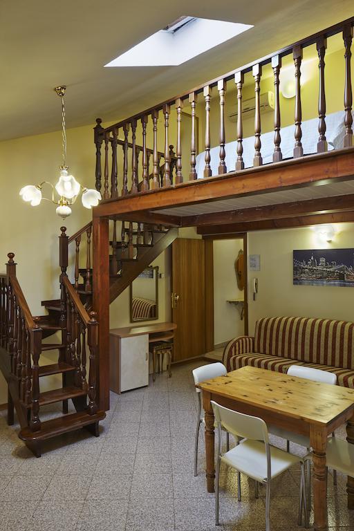 Residence Cavour 63 Ravenna Cameră foto